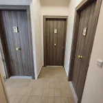 Hotel 9
